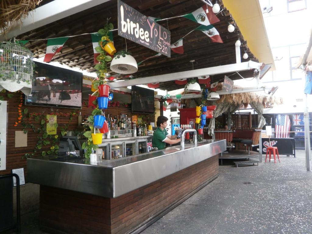بيت شباب بانك باكباكرز Fortitude Valley المظهر الخارجي الصورة